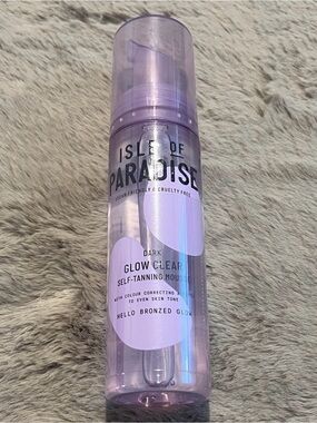 Isle of Paradise “Dark” Glow Clear Self-Tanning Mousse